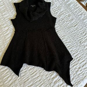 Chaudry Unique Never Worn pullover sleeveless Sweater Vest sz Small